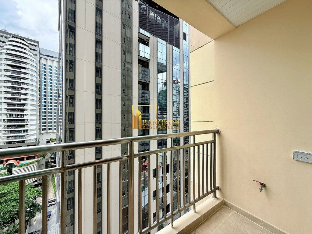 รูป Expansive 3 Bedroom Apartment For Rent in Phrom Phong Area - BR0345AP - รูปที่ 5/48