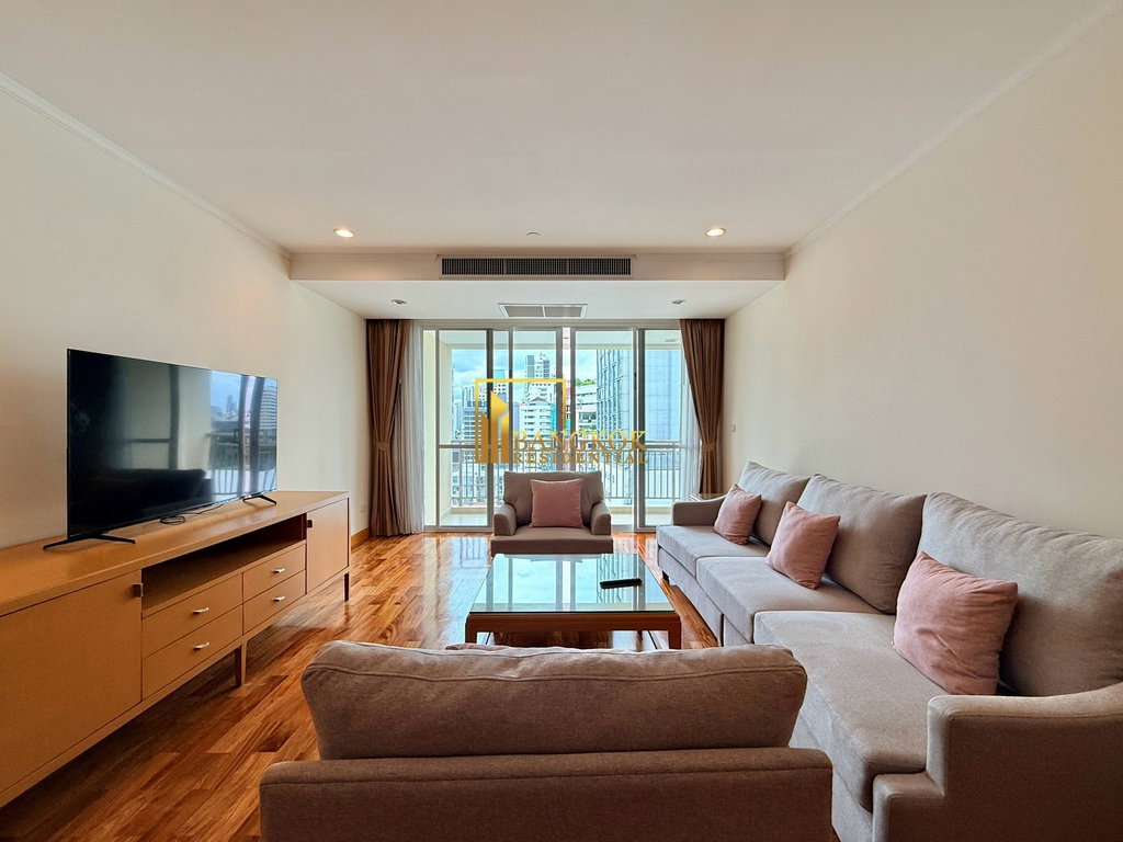 รูป Expansive 3 Bedroom Apartment For Rent in Phrom Phong Area - BR0345AP - รูปที่ 8/48