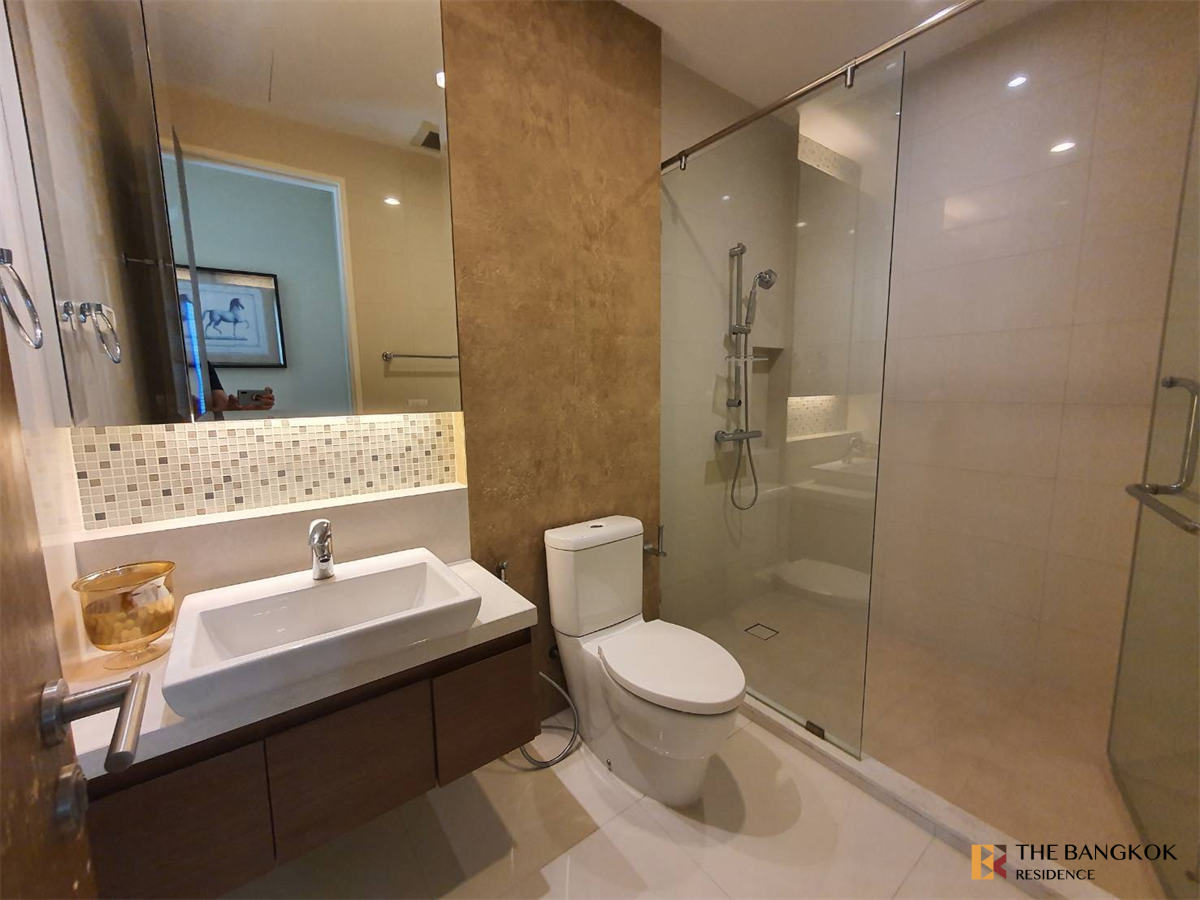 picture Bright 24 Ready-to-move-in Condo, Great Value - 4/9