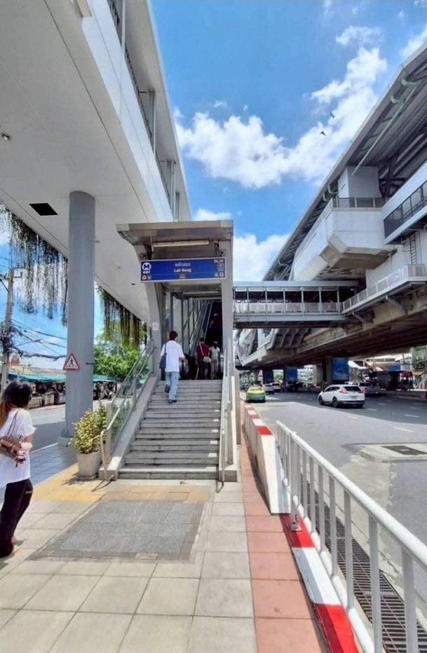 รูป ขายบ้านมณเฑียรทอง เพชรเกษม88/1 ใกล้ห้างเดอะมอลล์บางแค 900 เมตร - รูปที่ 5/5