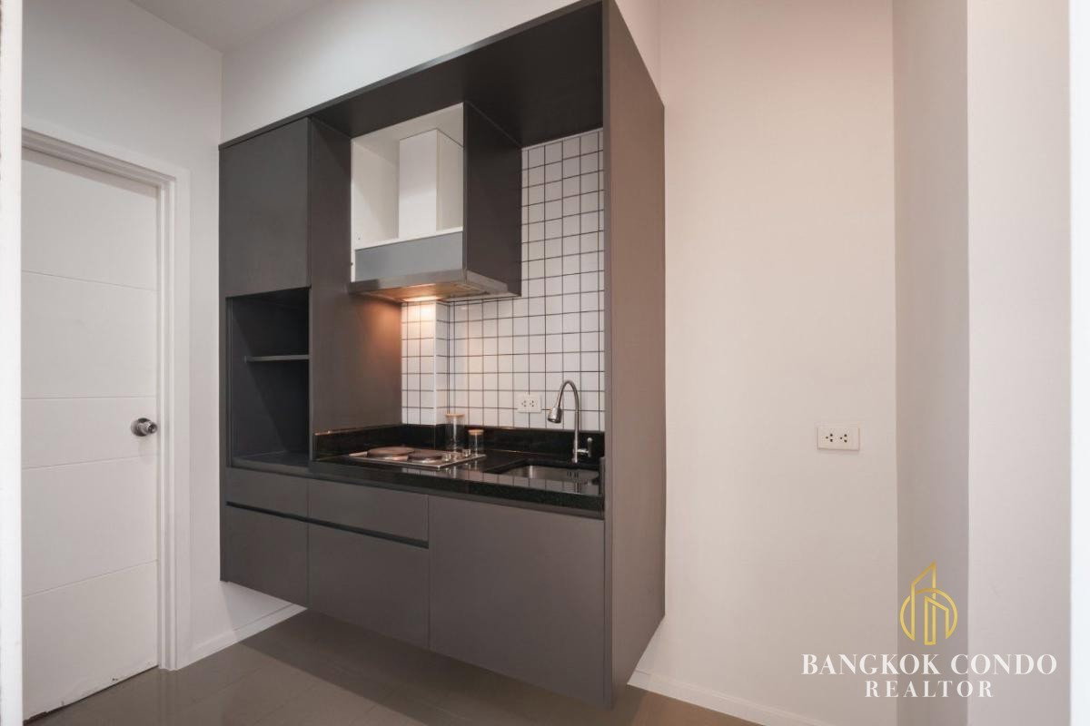 picture 🍀🍀 Beautiful condo 🌸 For Rent📌 Blocs Sukhumvit 77 (Line:@rent2022) BTS On Nut✨Ready to move in 🔖 A11885 - 7/11