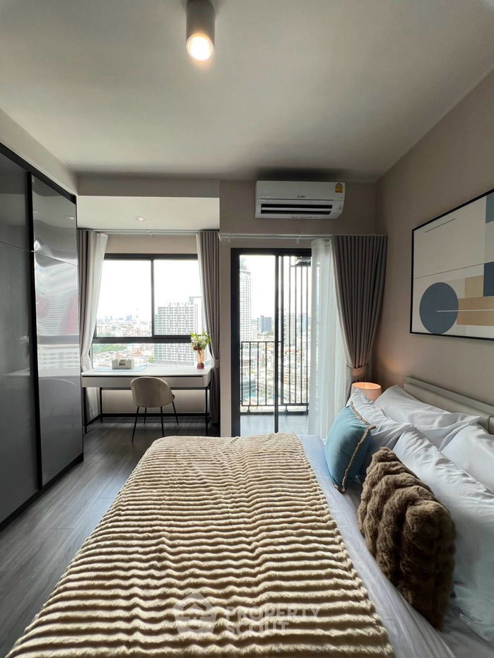 picture 200m To BTS Phra Khanong | 1-BR KnightsBridge Space Sukhumvit-Rama4 (ID 3393446) - 8/16