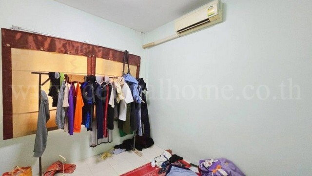 รูป บ้านแฝด 2 ชั้น มณีแก้ว กรีนเฮ้าส์ หลังริม ขายตามสภาพราคาถูกสุดในโครงการ - รูปที่ 16/20
