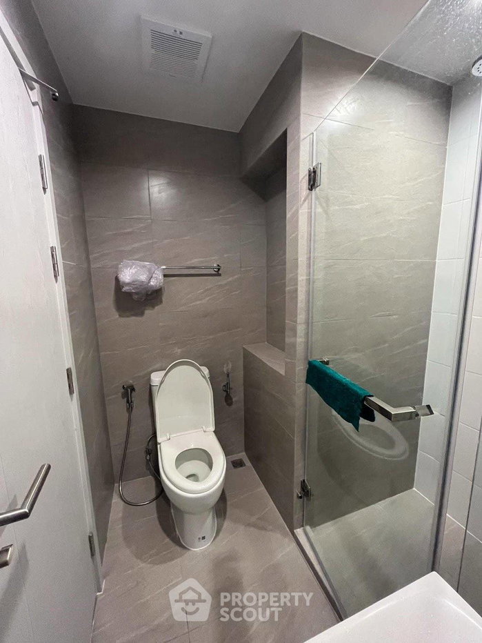 picture 100m To BTS Wongwian Yai | 1-BR Reference Sathorn-Wongwianyai (ID 3396009) - 10/15