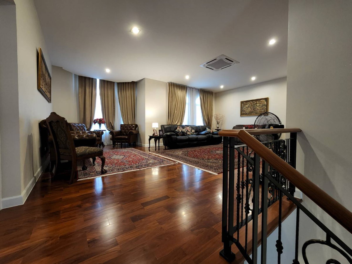 picture Luxury Living at TWO GRANDE MONACO Bangna-Wongwaen - 11/20