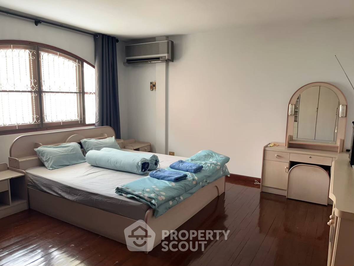 picture Pet-Friendly 3-BR House At Panwadee Village, Wang Thonglang (ID 3394985) - 36/37