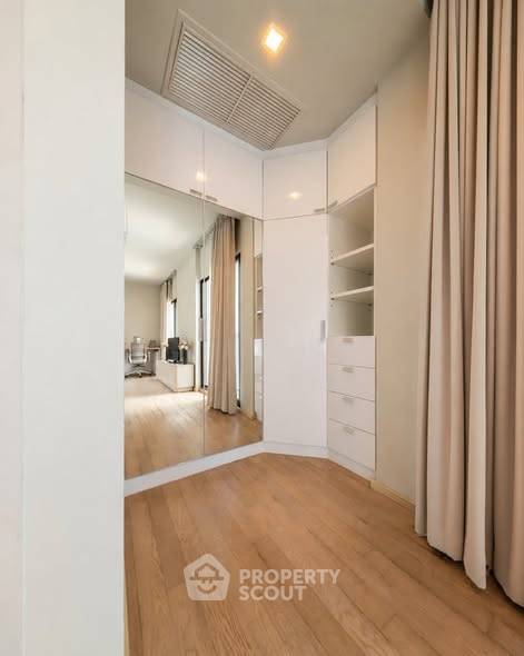 picture 200m To BTS Phrom Phong: 1-BR Noble Refine Prompong (ID 3364974) - 3/7