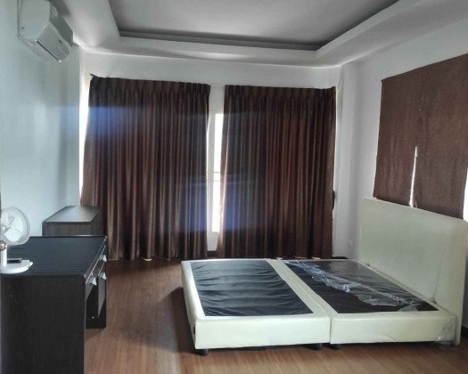 รูป ให้เช่าHome Office บ้านเดี่ยว 3 ชั้น ซอยประเสริฐมนูกิจ เข้าซอยไม่ลึก เกษตรศาสตร์ ลาดปลาเค้า / จอดรถได้ 6 คัน อยู่อาศัยหรือทำโฮมออฟฟิศ จดบริษัทได้ - รูปที่ 8/12