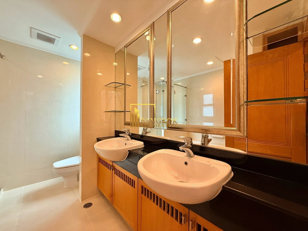 picture Expansive 3 Bedroom Apartment For Rent in Phrom Phong Area - BR0233AP - 23/56