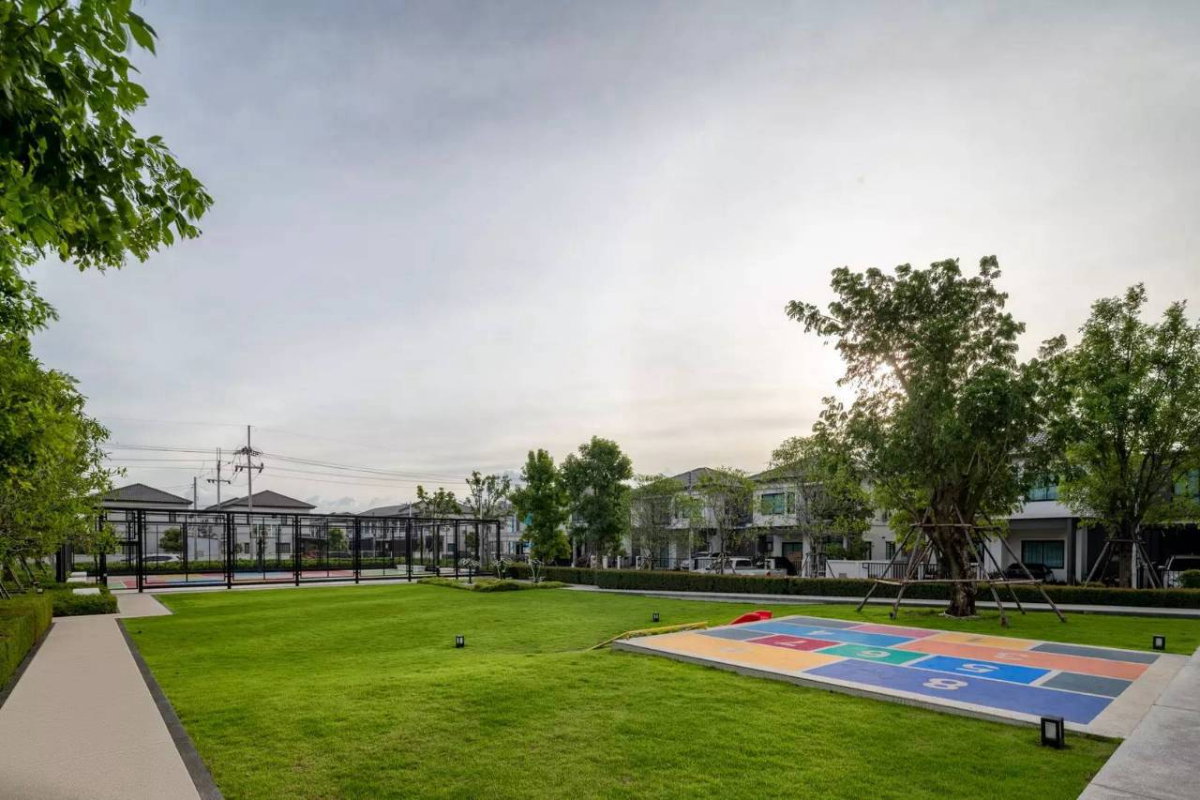 รูป ขายบ้านบริทาเนีย บางนา กม.42 | Modern British Style | แต่งครบ พร้อมอยู่ ฟรีบิ้วด์อินครัว - รูปที่ 16/19