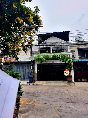 เช่าทาวน์โฮม เขตบางนา : 🏡 ให้เช่าทาวน์โฮม สุขุมวิท 68 3 ห้องนอน 2 ห้องน้ำ ใกล้ BTS อุดมสุข✨ ทำเลเมือง เดินทางสะดวก ใกล้รถไฟฟ้าและทางด่วน