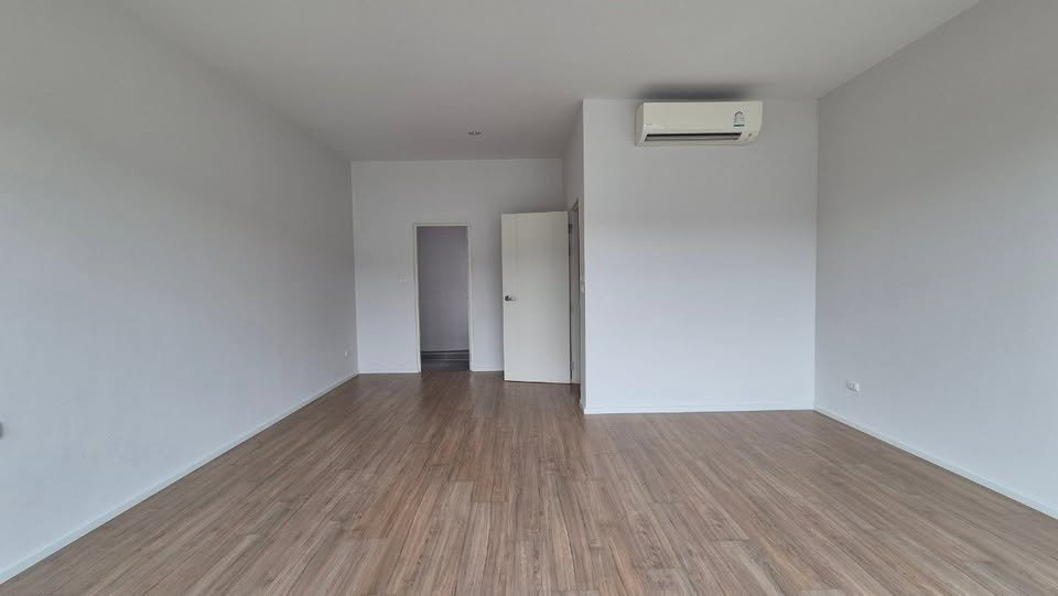 picture Baan Klang Muang Ladprao - Serithai  - 2/7