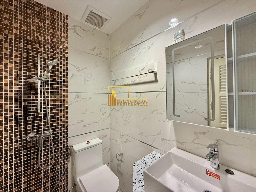picture Thonglor Classic Home | Spacious 5 Bed Townhouse in Thonglor - BR49108TH - 31/44