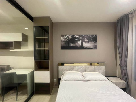 Space U 🔥 Beautiful, move-in ready unit! Life Asoke | 30 sq.m., 10th Floor | Fully Furnished | 18,000/month SP0044
