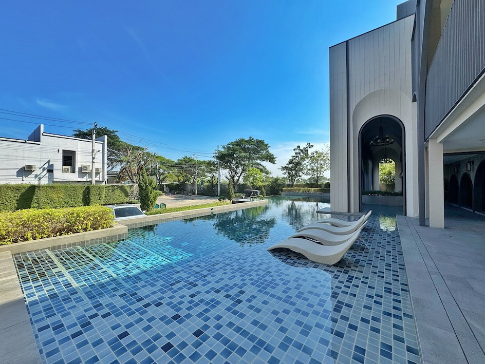 รูป ขายบ้านเดี่ยวหรู บางกอก บูเลอวาร์ด เวสต์เกต (SC Asset) ลดราคาเหลือ 10.99 ล้านบาท พร้อมอยู่ บิ๊วท์อินครบ ติดถนนกาญจนาภิเษก ทำเลเซ็นทรัลเวสต์เกต - รูปที่ 13/14
