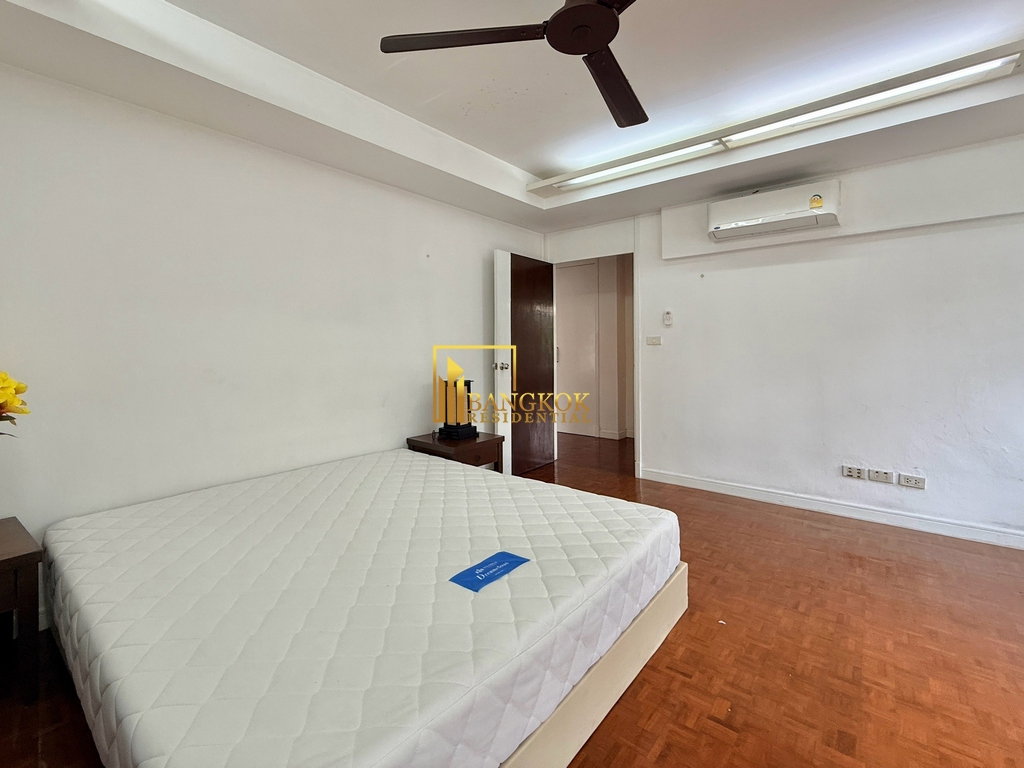 รูป Charming 3 Bedroom Apartment For Rent in Phrom Phong Area - BR20081AP - รูปที่ 23/42