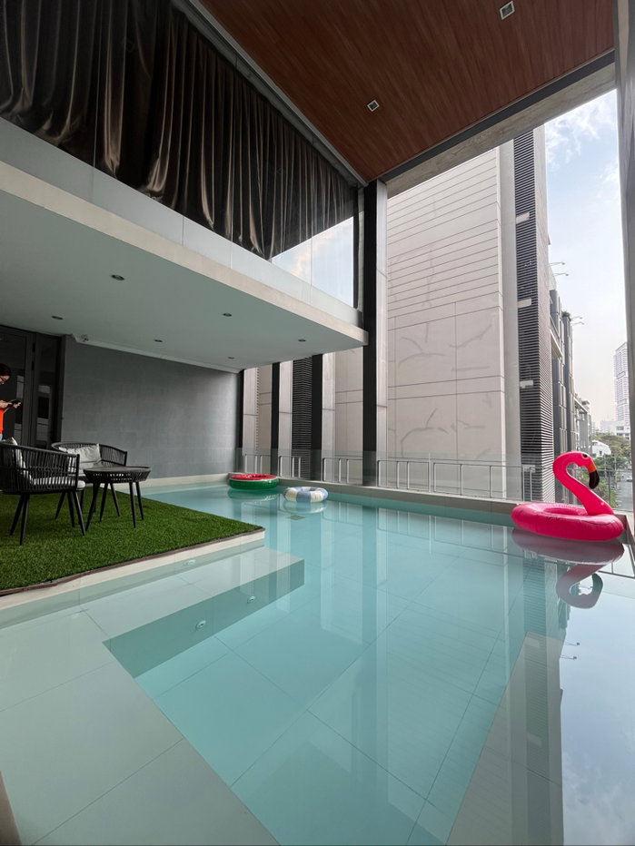 picture Pool villa 4 bedrooms in prompong - 1/23