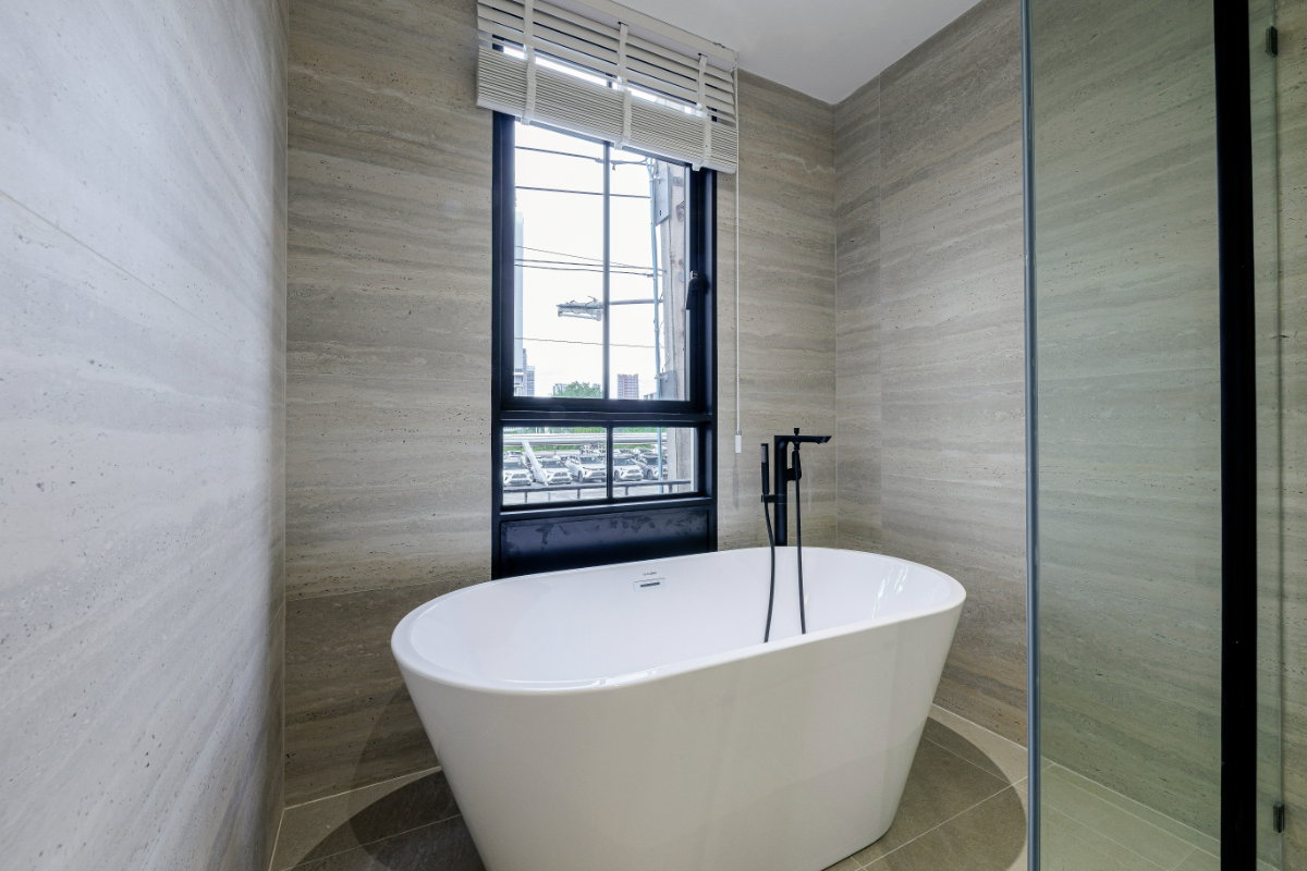 picture 📍For Rent 🐶Pet-Friendly🐱 ✨House Area Pridi 42✨ 3 beds 4 baths, Size 24 sq.wah. | 192 sqm. Tel.0982645161 - 10/11