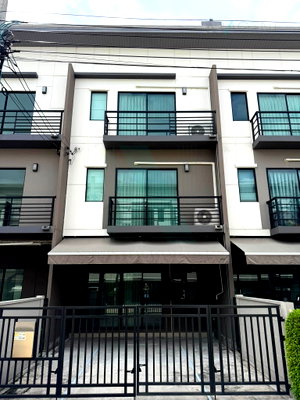 Townhouses for rent Bang Khen : 📌 For Rent 3-story Townhouse BAAN KLANG MUANG PHAHONYOTHIN - RAMINTRA 3 bedroom 3 bathroom