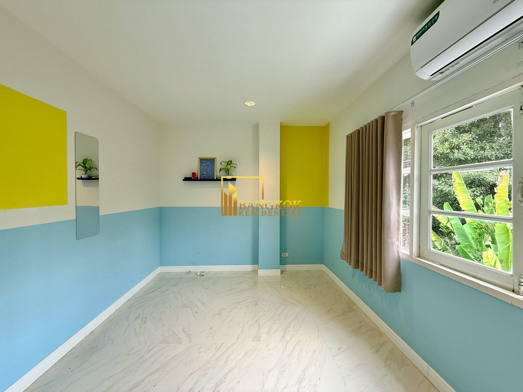 picture Thonglor Classic Home | Spacious 5 Bed Townhouse in Thonglor - BR49108TH - 13/44