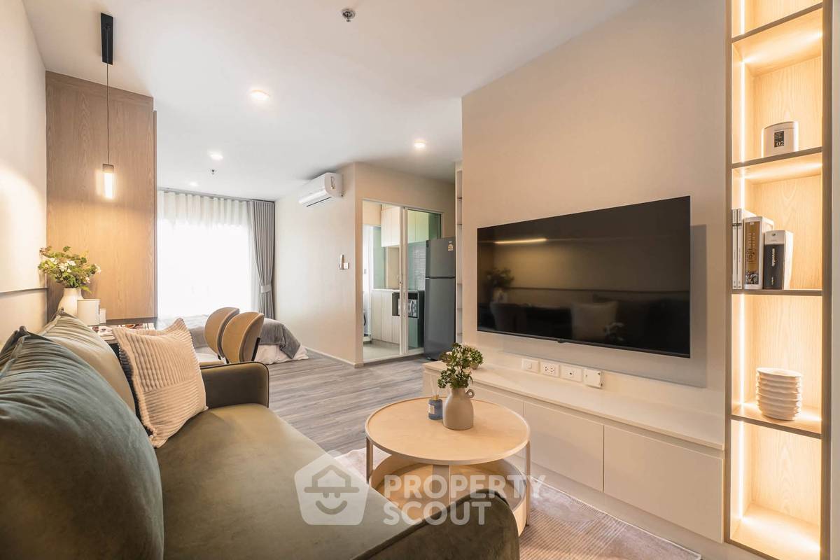 picture Studio Condo at Regent Home Bangna near BTS Bang Na (ID 3393686) - 1/7