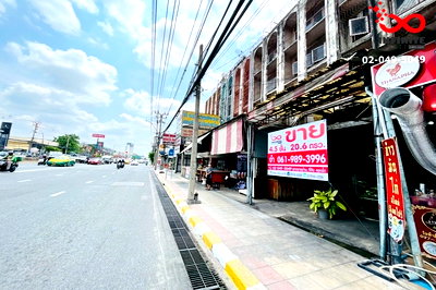 อาคารพาณิชย์ สนง.ประกันสังคม สำนักงานใหญ่ : ขายอาคารพาณิชย์ 4.5 ชั้น ถนนงามวงศ์วาน หลักสี่ ใกล้เดอะมอลล์ไลฟ์สโตร์ รถไฟฟ้าสายสีแดง 