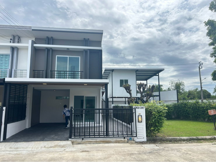 picture Corner House with Mountain and Garden Views | Pruksa Town Next Ramintra–Outer Ring Road � - 3/20
