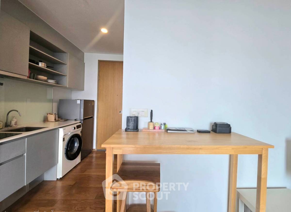 รูป คอนโด 1-ห้องนอน ที่ โนเบิล รีโว สีลม ใกล้ BTS สุรศักดิ์ (ID 3395844) - รูปที่ 5/7