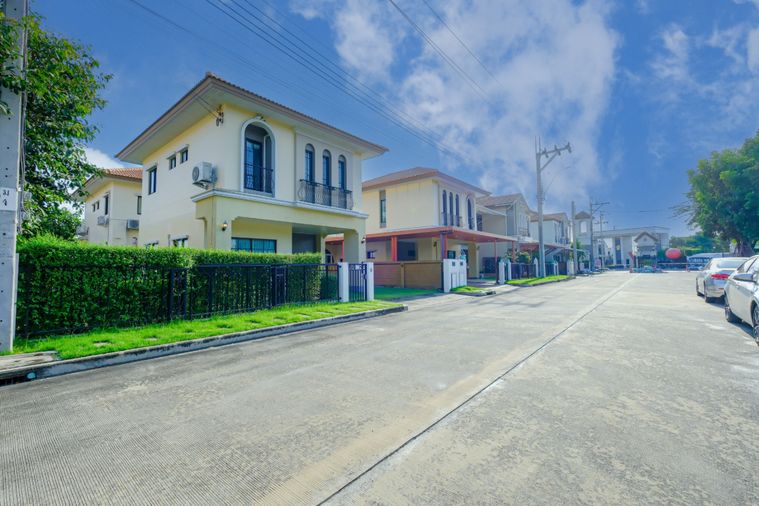 ขายบ้านเดี่ยว 2 ห้องนอน 121 ตร.ม. 54.4 ตร.ว. เดอะ ริคโค้ เรสซิเดนซ์ วงแหวนฯ-จตุโชติ