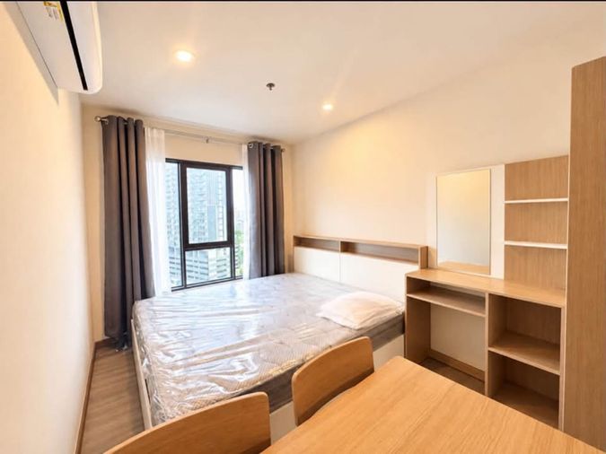ให้เช่าคอนโด 1 ห้องนอน 26 ตร.ม. รีเจ้นท์ โฮม วุฒากาศ