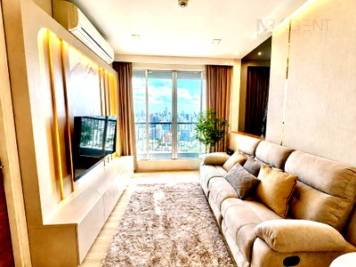 Condos for rent : For Rent Condo RHYTHM PHAHOL - ARI Building 1, Floor 49,1 bed room, Room size 45.00 sqm