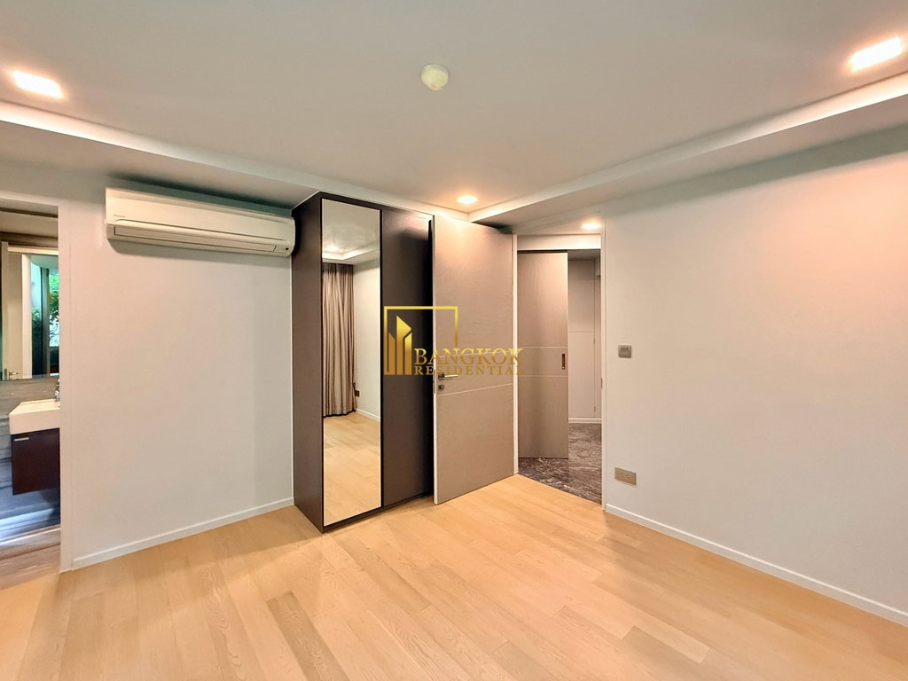 picture Ashton Residence 41 | Modern 3 Bedroom Duplex Condo - BR62196CD - 9/37