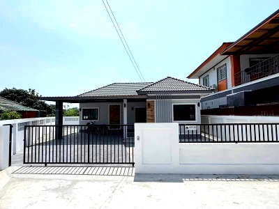 บ้านเดี่ยวให้เช่า : เช่าบ้านเดี่ยว มือ1   มีทั้งหมด4  หลัง  ทำเลหนองมน