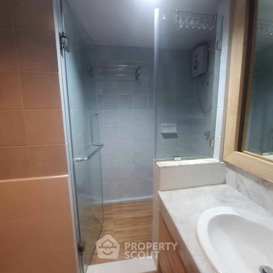 รูป คอนโด 2-ห้องนอน ที่ ชมดอยคอนโดเต็ล ใกล้ นิมมานเหมินท์ (ID 3393878) - รูปที่ 8/14