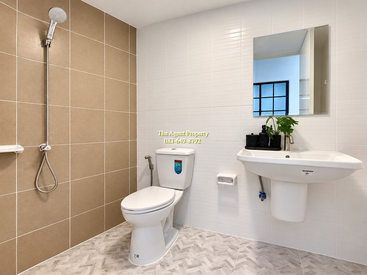 รูป ขายทาวน์โฮม 2 ชั้น หมู่บ้านพฤกษา เลียบวารี-มีนบุรี คู้ขวา หนองจอก 17.8 ตร.ว. 4 ห้องนอน 2 ห้องน้ำ ใกล้ Big C หนองจอก และ Makro ราคา 2.39 ล้านบาท ทำเลดี - รูปที่ 14/41