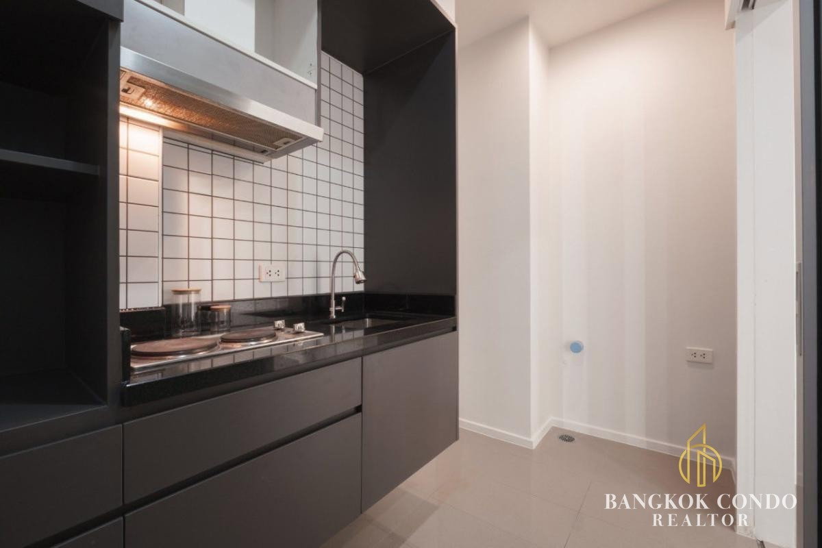 picture 🍀🍀 Beautiful condo 🌸 For Rent📌 Blocs Sukhumvit 77 (Line:@rent2022) BTS On Nut✨Ready to move in 🔖 A11885 - 8/11