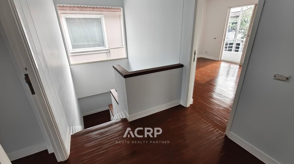 picture Bangkok Villa for Rent – Pradit Manutham - 8/12