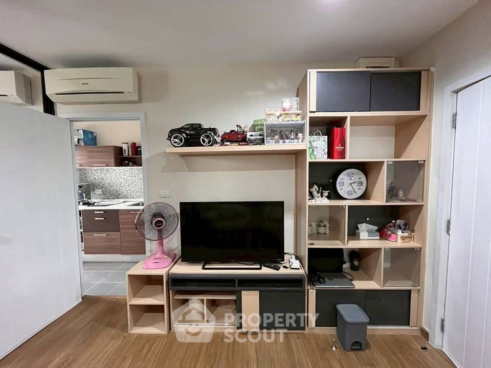 picture 1-BR Condo At The Tree Interchange Near MRT Bang Pho (ID 3389925) - 3/7