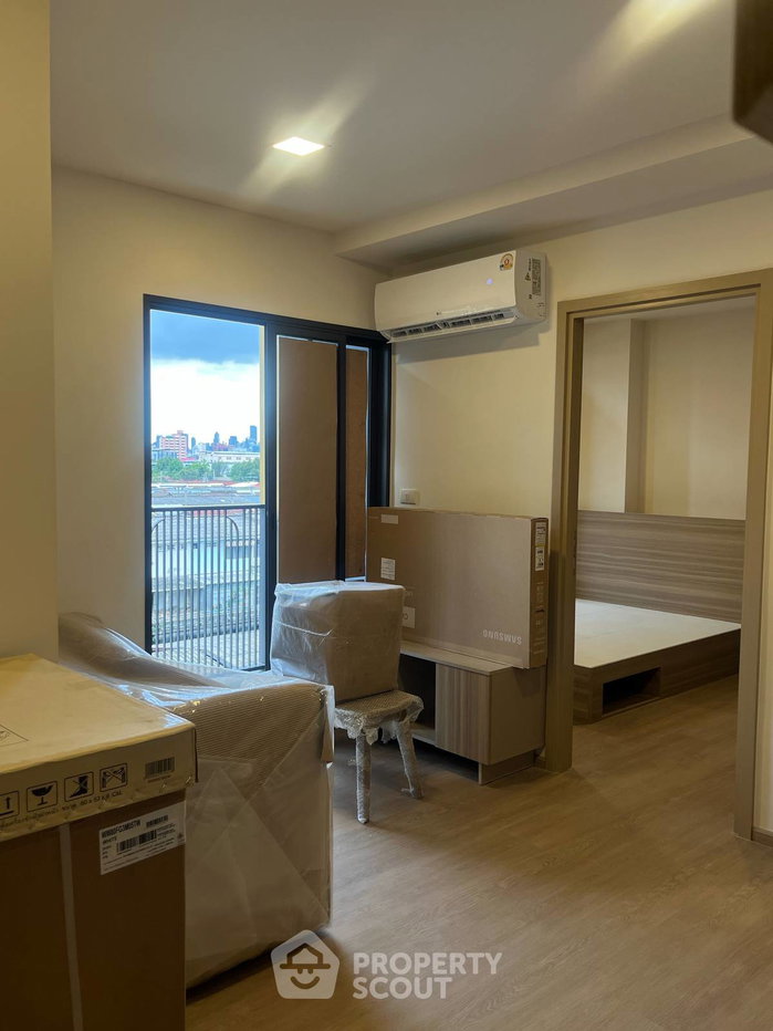 picture 2-BR Condo at The Base Ratchada 19 near MRT Ratchadaphisek (ID 3389127) - 6/13