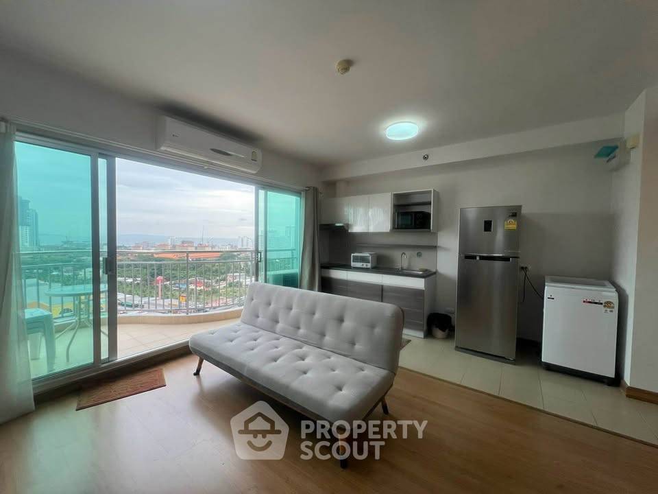 picture Great Value 2-BR At Supalai Mare Pattaya, High Floor (ID 3395066) - 2/18