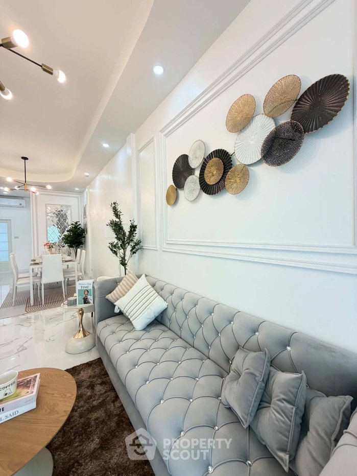 รูป ทาวน์เฮ้าส์ 2 ห้องนอน เลี้ยงสัตว์ได้ ที่ Beautiful Ready-To-Move-In Home (ID 3393471) - รูปที่ 9/28
