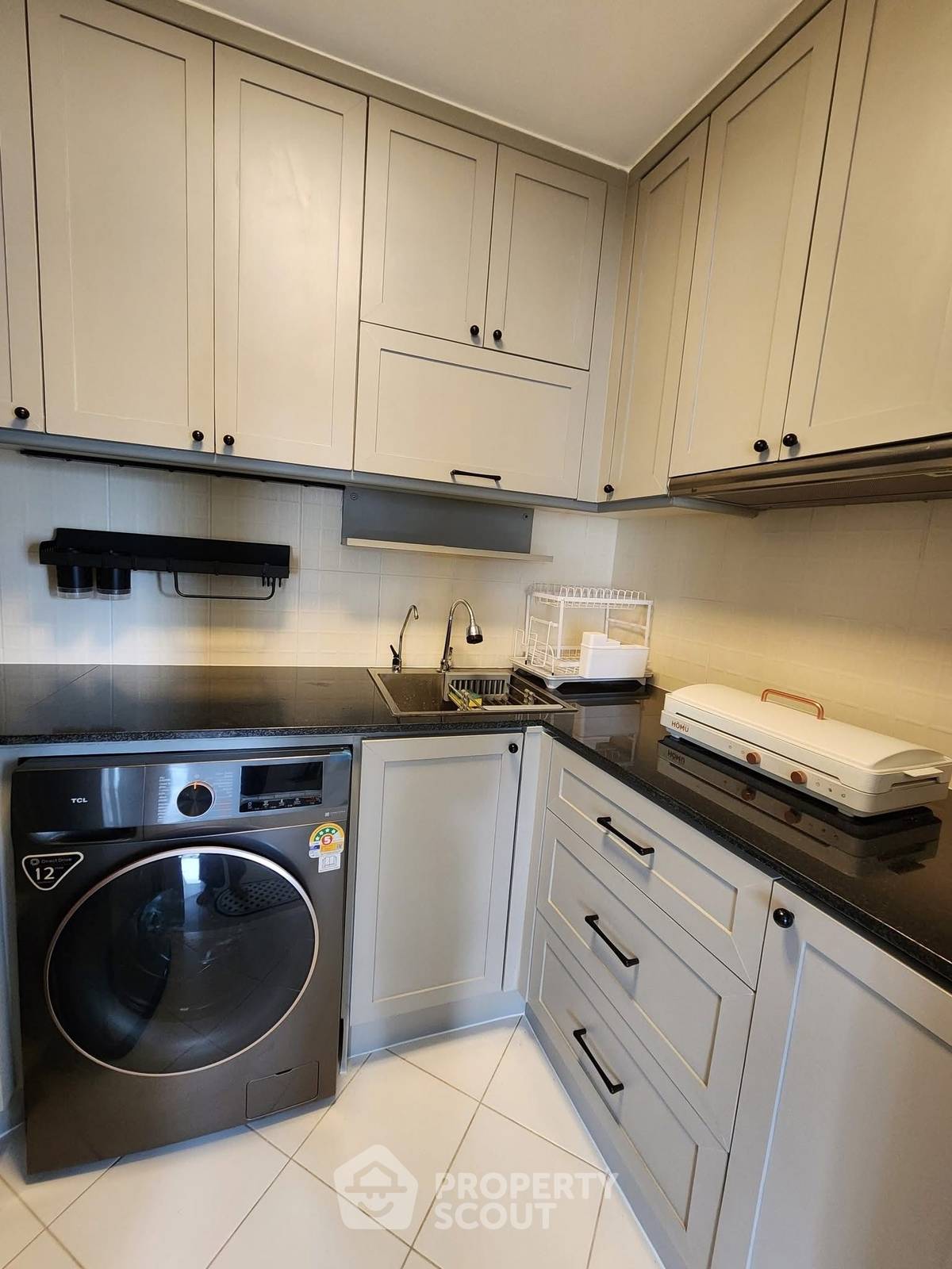 2-bed condo for rent, 65 sqm, River Heaven
