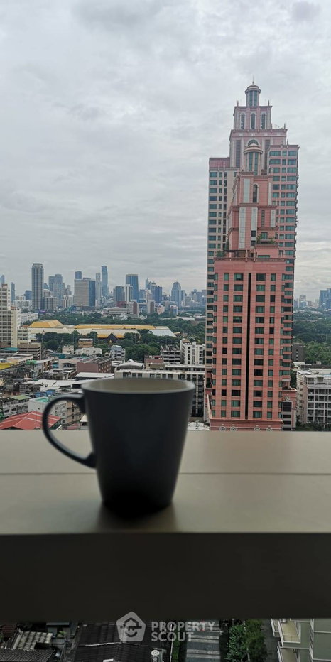 picture Studio Condo at Park Origin Phrom Phong near BTS Phrom Phong (ID 3395941) - 7/14