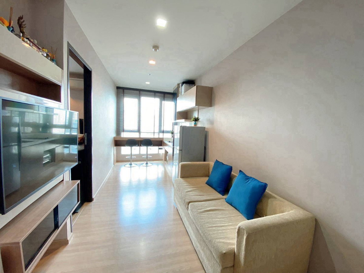 picture Brand New Unit, Never Rented Before! Rhythm Sathorn 21 | 37th Floor, Stunning Views & Excellent Condition! - 2/11