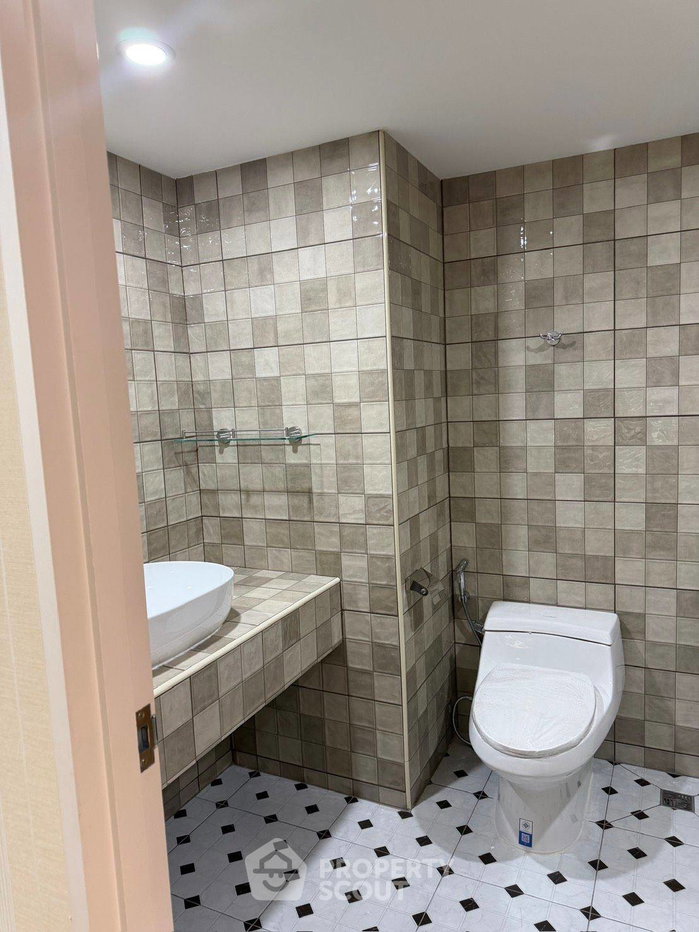picture Studio Condo at Royal Nine Residence in Bang Kapi (ID 3391774) - 6/18