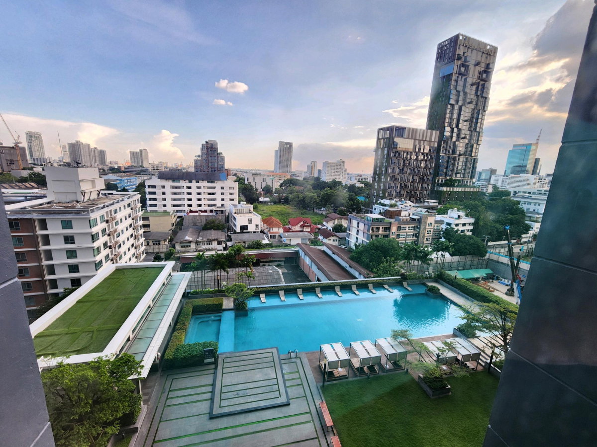 รูป ให้เช่า Siri at Sukhumvit (สิริ แอท สุขุมวิท) 2 Bed 2Bath 70 Sqm. วิวสระว่ายน้ำไซส์ใหญ่ ทำเลทองหล่อในราคาคุ้มที่สุด! เพียง45k - รูปที่ 33/44