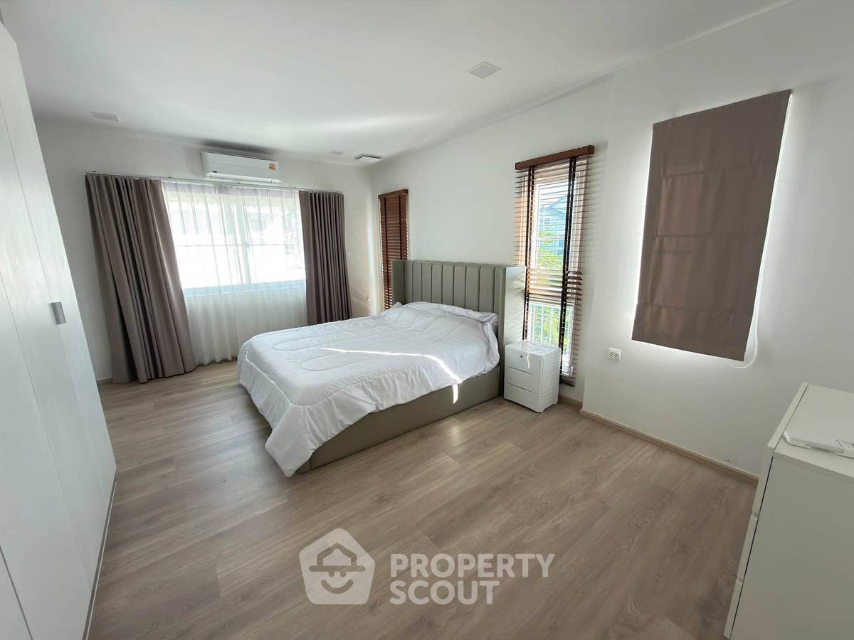 picture 3-BR House, 137 Sqm, Villaggio 2 Srinakarin-Bangna (ID 3385008) - 9/9