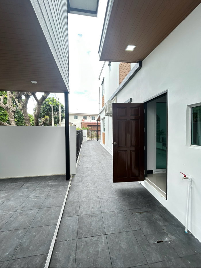 picture Corner House with Mountain and Garden Views | Pruksa Town Next Ramintra–Outer Ring Road � - 16/20