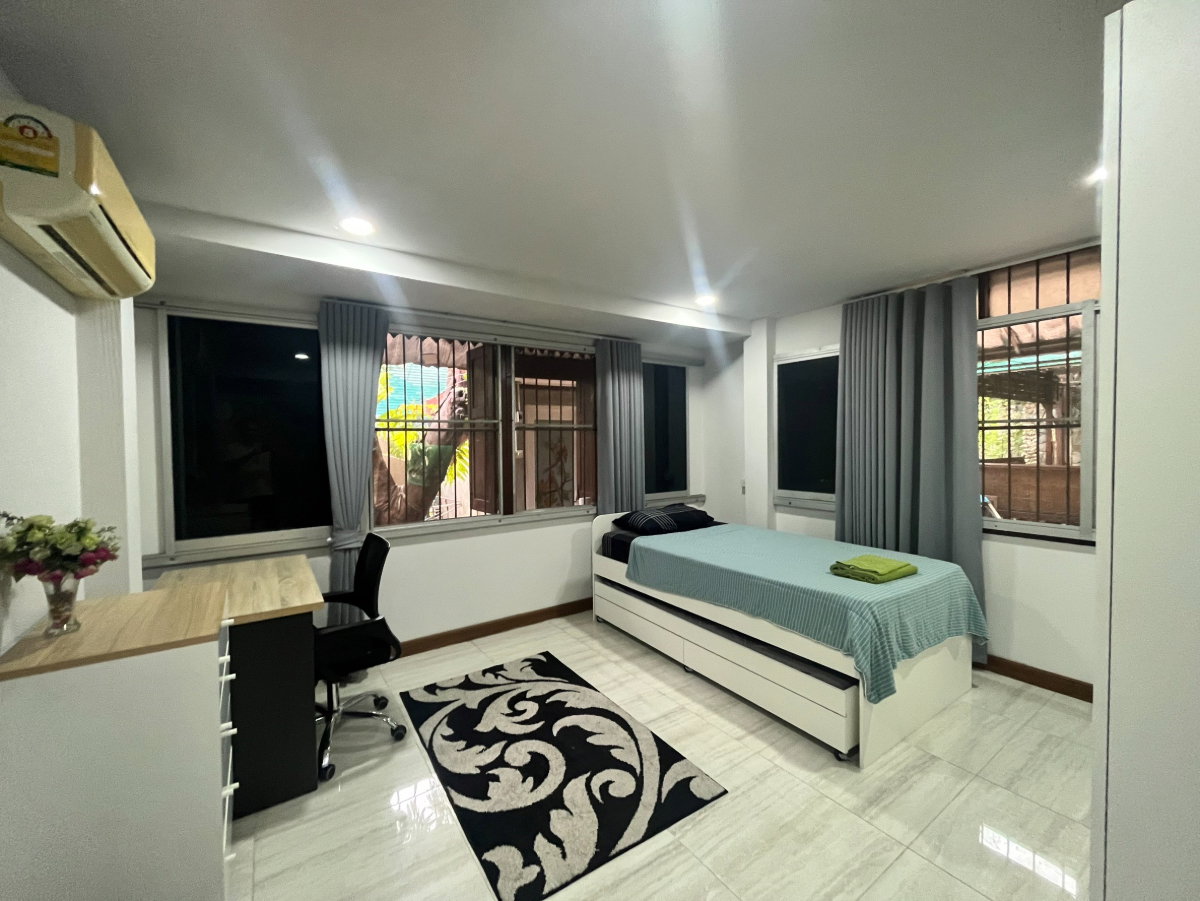 รูป  บ้าน 3 ห้องนอน พร้อมระเบียงจัดเลี้ยง ให้เช่า | ช้างเผือก ใกล้แยกข่วงสิงห์ เชียงใหม่ (EN below) - รูปที่ 5/46