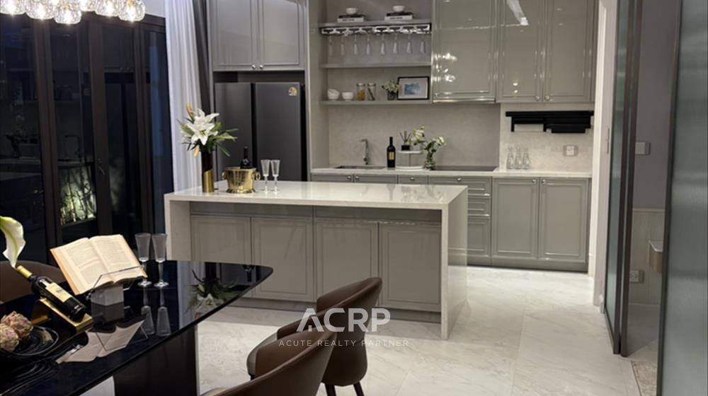 รูป บ้านหรู Super Luxury เอกมัย 10 | ขาย 60 ล้าน | เช่า 320,000 บาท - รูปที่ 6/9